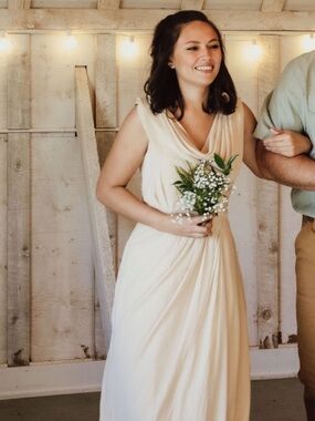 Elegant Draped Sleeveless Bridesmaid Dress in Beige